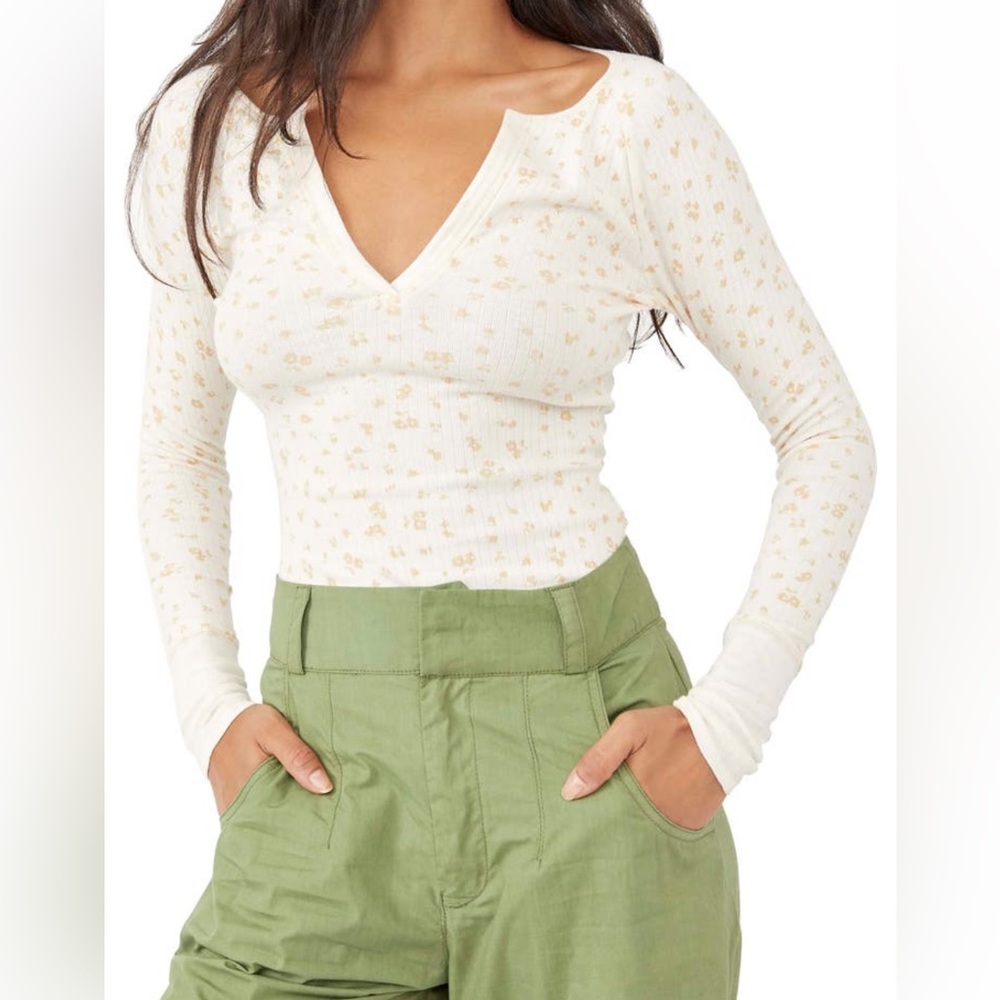 Free People Billie Split Neck Tea Combo